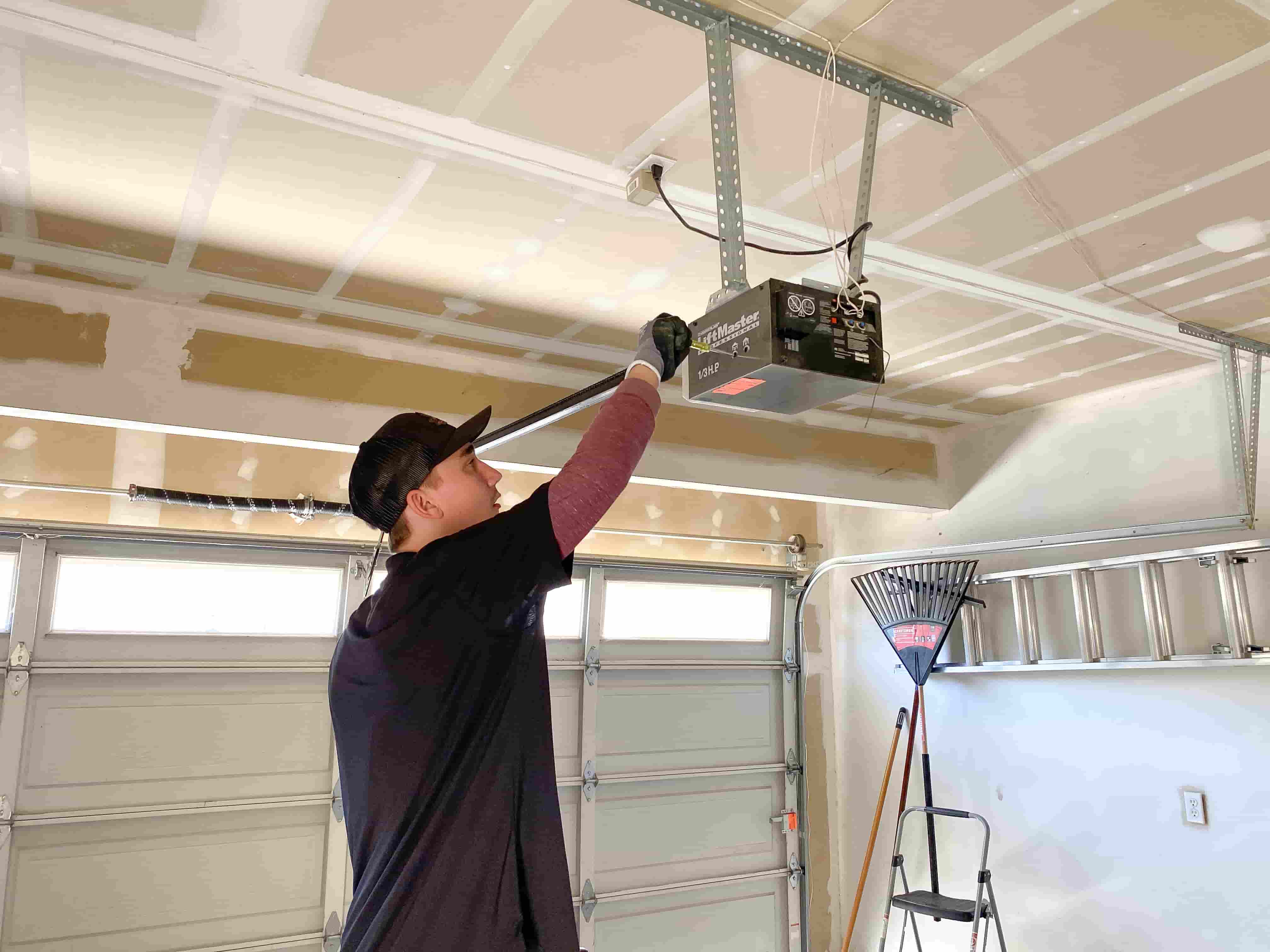 Garage Door Opener Repair Los Angeles